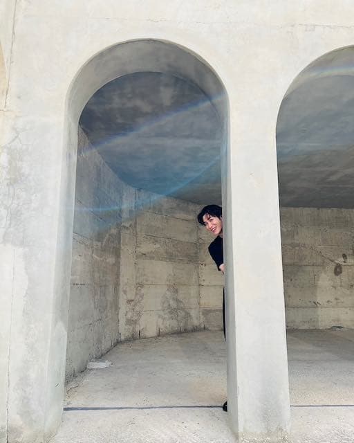 「可愛い子みーっけ」渡辺翔太のあざとすぎる最新ショットにファン悶絶