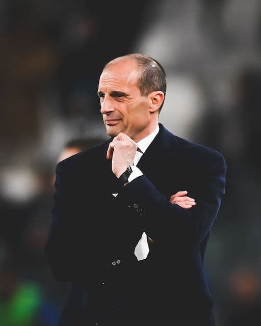 ユベントス アッレグリ監督の解任を発表