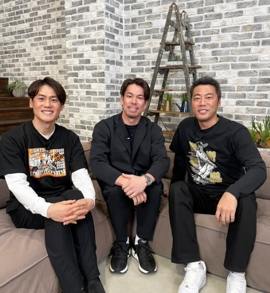 上原浩治「優しいマエケン」 前田健太との再会ショット公開