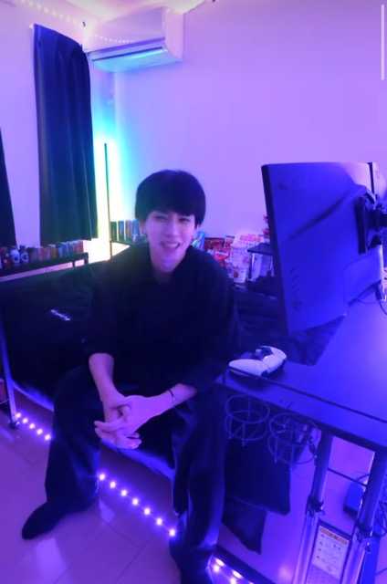 はじめしゃちょー、ゲーマーの夢を実現「次はトイレも…？」コメント欄が大盛り上がり