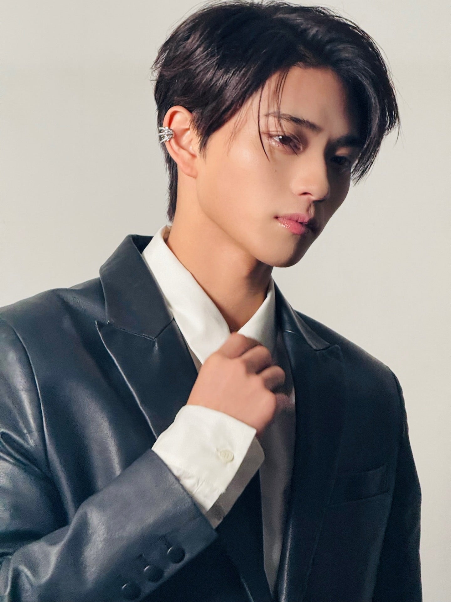 存在感が別格…「ViVi国宝級イケメンNEXT部門」1位、洗練ショットに反響