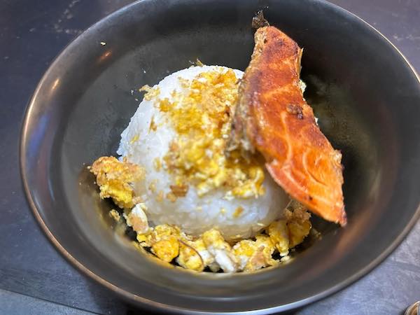 ヒロシ、52歳の誕生日はシンプルな