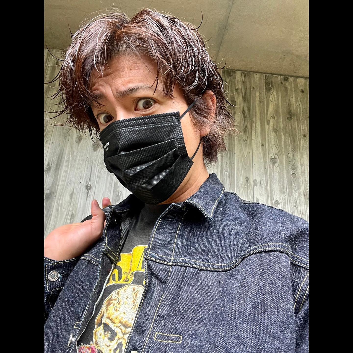 木村拓哉さんが撮影最終日にまさかの変顔披露❗️❓「PEACE‼︎ ⁡ STAYSAFE!」