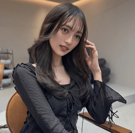 「すっごく綺麗」ゴルフ好きの人気モデル、おニューヘア‐の”イメチェン・ショット”にファン虜に！「きれいな髪だね、かわいい」