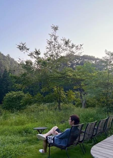 山田涼介がまったり大自然を堪能！