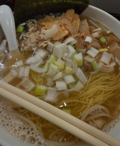 ミサイルマン西代、絶賛の一杯！「無性に食べたくなる逸品」大阪ラーメン愛を語る