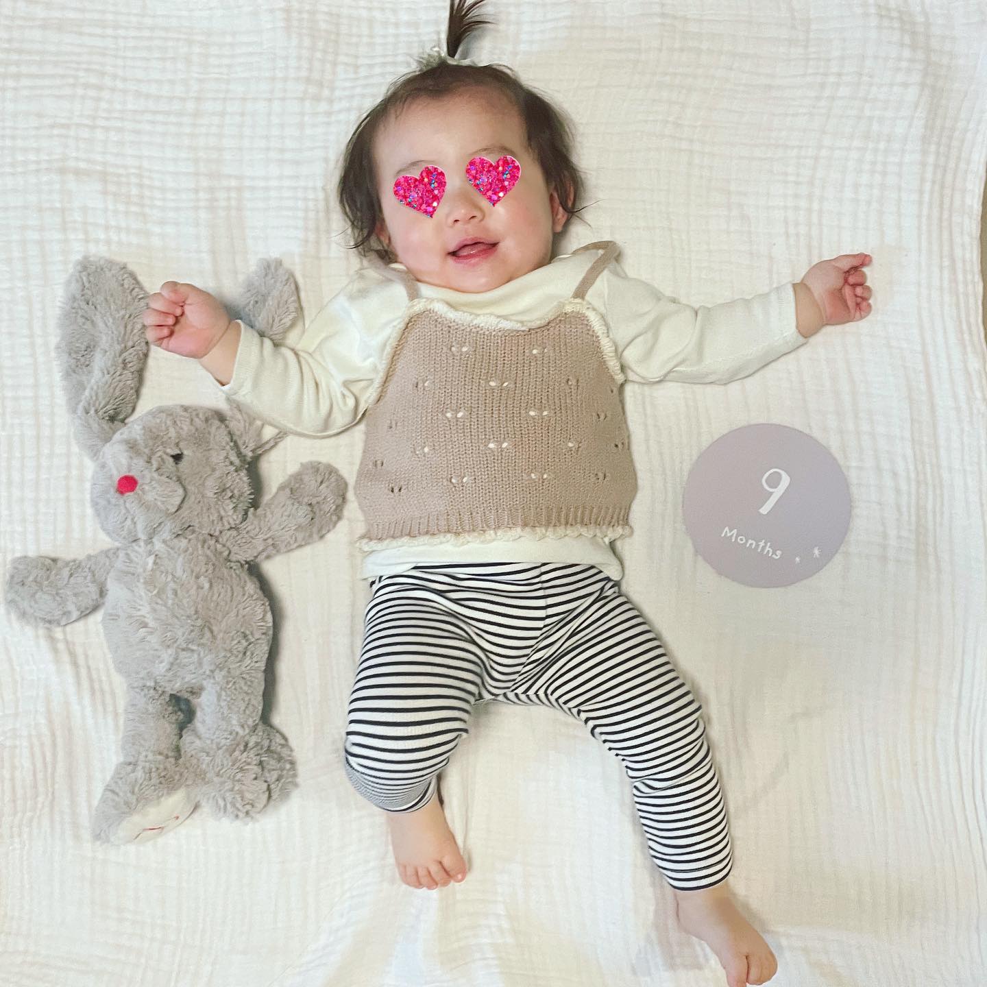 丸高愛実さんの次女が生後9ヶ月を迎える！「あっというまに😍」