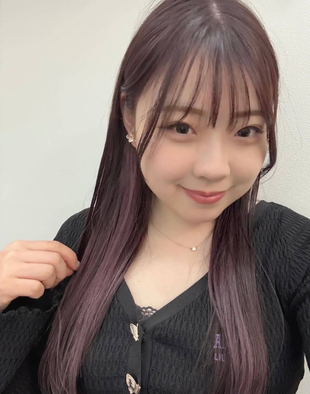 紀平梨花、NEWヘアショットにファン悶絶！「笑顔もキレカワリカチャン」