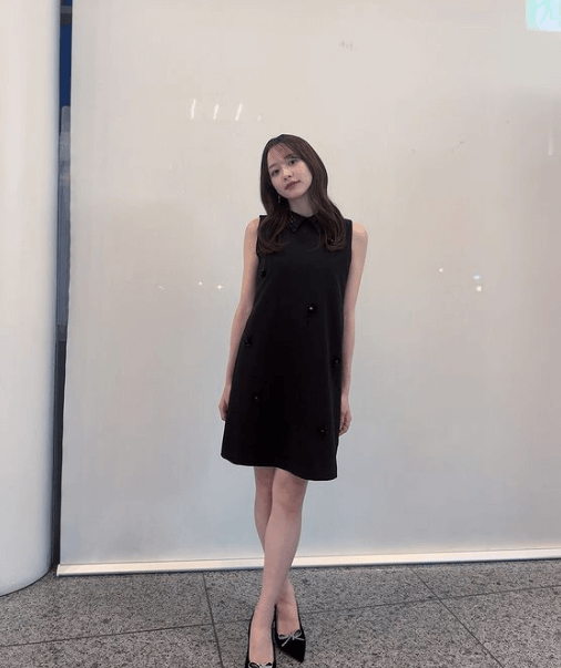 「可愛い過ぎます」森香澄、黒のノースリーブワンピの美麗スレンダーショットを披露！「素敵過ぎです」