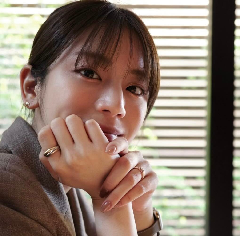 「デートなうに使いたい」貴島明日香の彼女感満載のショットが話題に