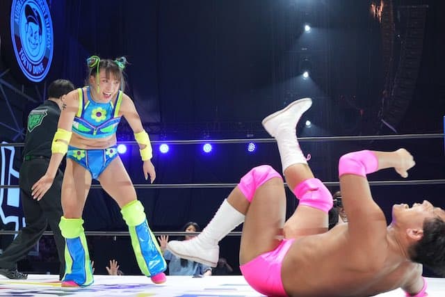 「こんなに素晴らしい日はねぇぞ！」フワちゃんが春日と東京ドームで熱い試合👀