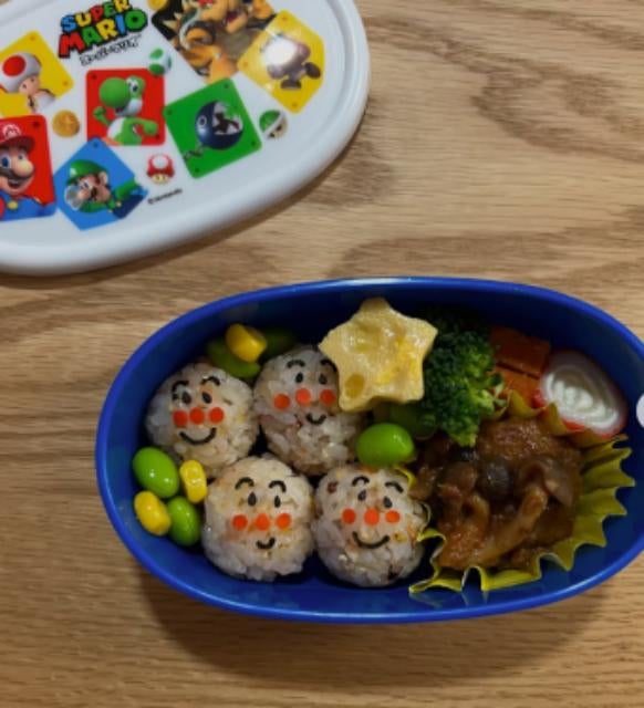 木村沙織「息子、初お弁当」ハンバーグは親子で手作り