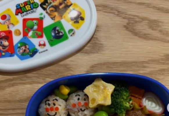 木村沙織「息子、初お弁当」ハンバーグは親子で手作り