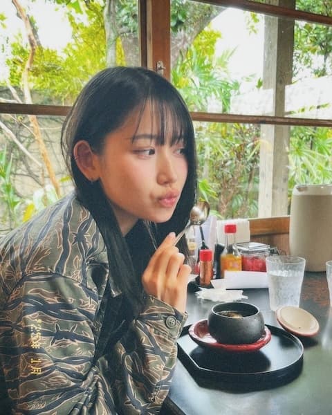 ME:I・MOMONA 彼氏目線から衣装まで複数のオフショット公開！