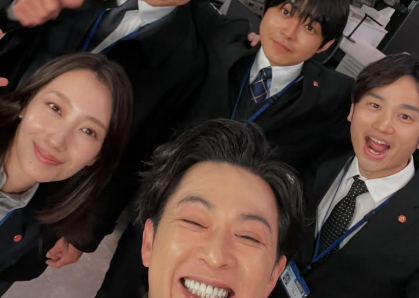 波瑠が“お気に入りの一枚”を投稿　仲間との絆にこぼれる感謝の言葉！