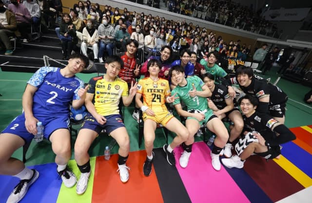 日本代表・山内晶大がオールスター戦での仲良しショットを公開！