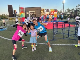 離婚発表の有名声優 ”元夫婦2ショット”に反響の声「形は変わっても家族の絆は変わりませんね」