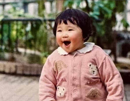 「ずんぐりむっくりすぎる。」ハラミちゃんが子どもの頃の写真を公開！