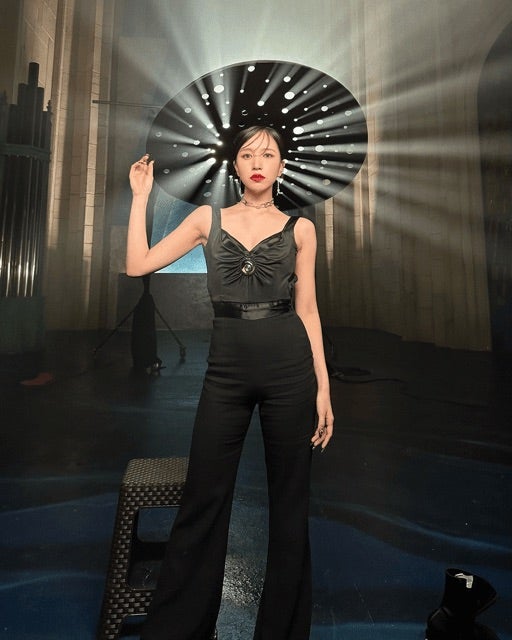 「女神様」💖TWICE・ミナのソロショットにファン悶絶