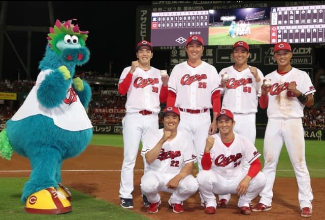 広島カープ 新井貴浩監督 選手の活躍に感謝！