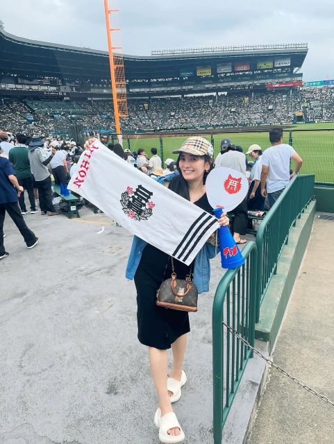 甲子園決勝観戦の元日テレ・脊山麻理子アナ、