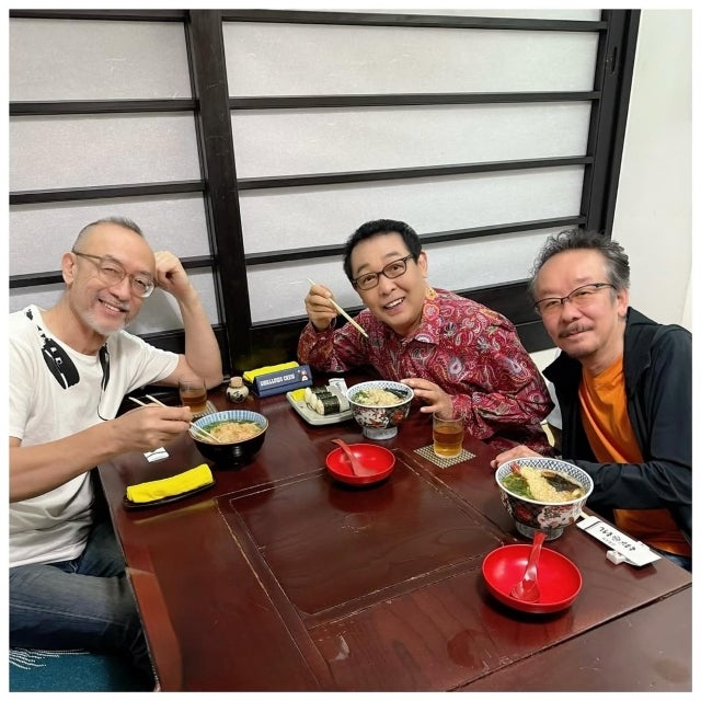 さだまさし、「うどん三兄弟、広島集結」むすびのむさしで語られた音と絆の時間