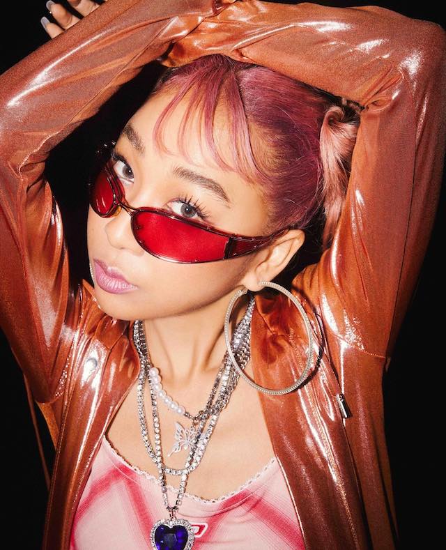 青山テルマが36歳を迎えたことを報告！「みんなが居る私の人生、最高や。」