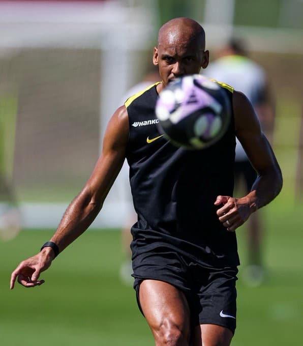 “笑顔と気迫が交錯”　ファビーニョがプレシーズン始動を報告