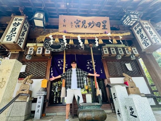 「めちゃくちゃエネルギーいっぱい降りてきていますね」布袋寅泰、ホテ散歩で訪れた