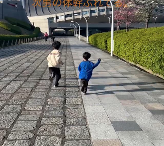 安田美沙子が息子とのランニング動画を投稿！フォームに厳しい言葉も！