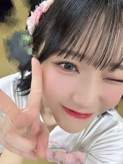 「髪型いつも迷っちゃうんだよね～」イコラブ 野口衣織の”どあっぷ”ショットにファン「助かります」