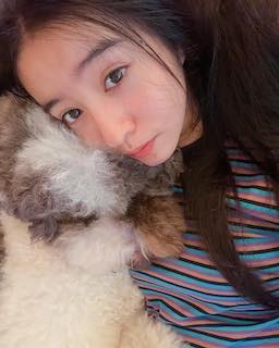 超イケメン俳優の美人娘 国宝級”顔面ドアップ”ショット公開でいいね殺到