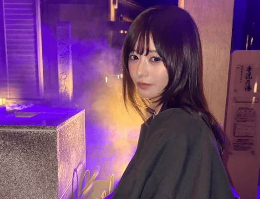 「その色気…半端ないっ！」美女インフルエンサー、”湯けむり・フェロモンショット”にファン愉悦のため息を漏らす！