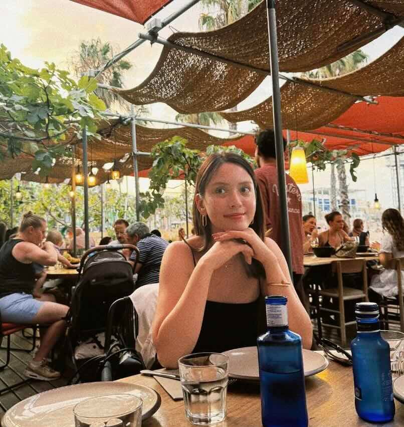 「日記と写真のギャップがすごい」滝沢カレンのバルセロナ旅行日記が面白すぎると話題に