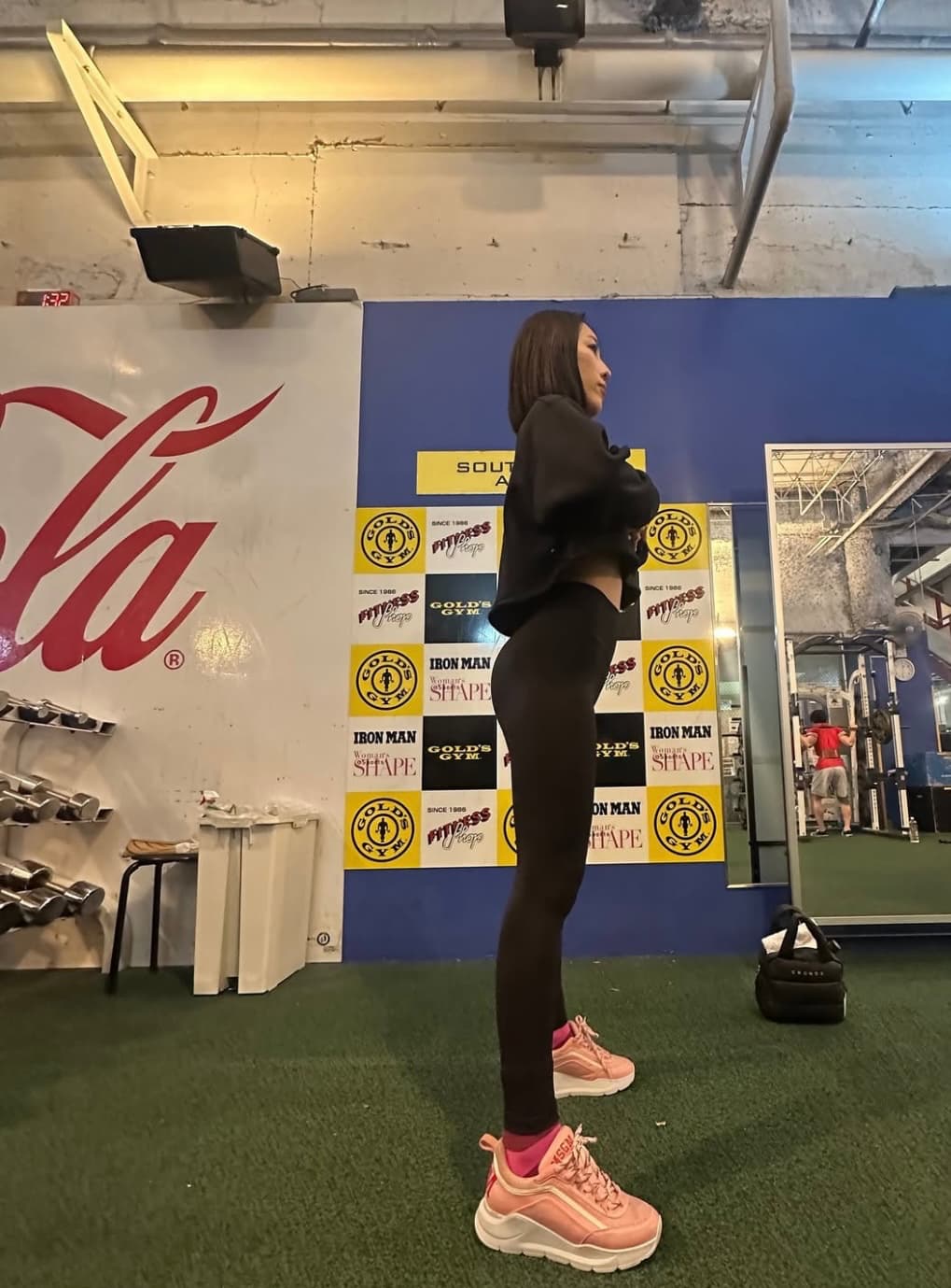 魔裟斗&矢沢心夫婦、顔寄せ自撮り2ショットにファン歓喜！「憧れのお二人」「美男美女の夫婦」