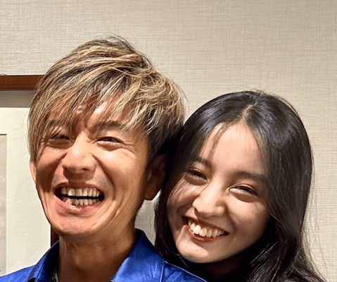 木村拓哉、次女Kokiとの仲良し2ショットを公開「happy birthday」