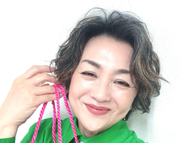 「開けるの楽しみ〜」香坂みゆき、加藤タキからのバレンタインチョコにワクワク！