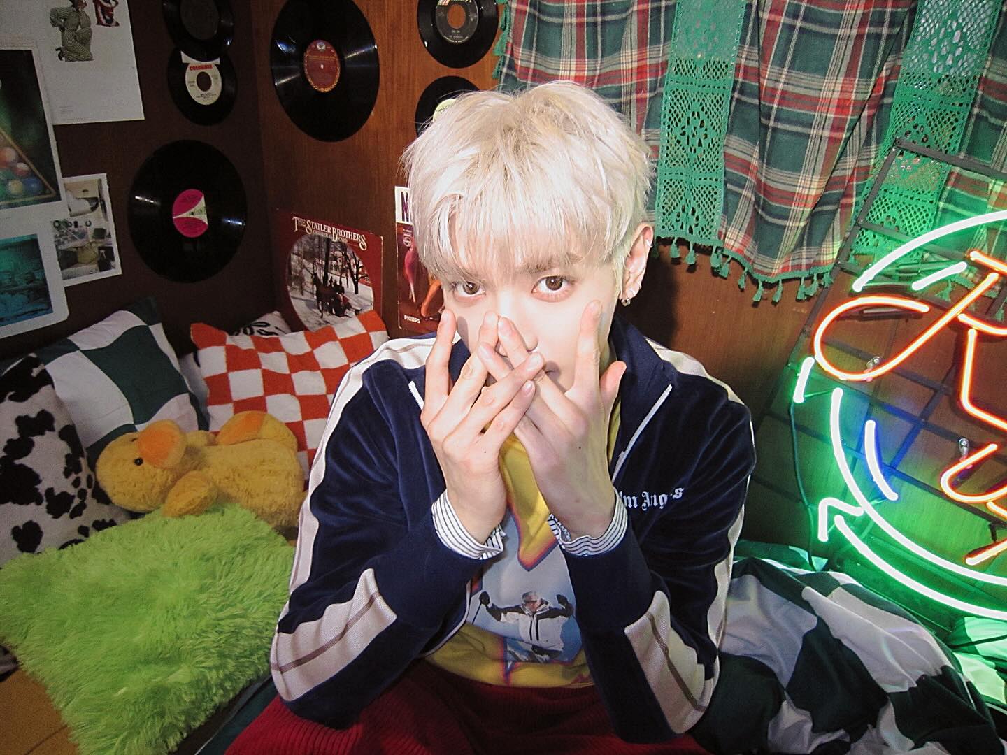 どんな色でも似合う！韓国アイドルグループ NCT・テヨンの最新ショットが話題に👀🌹