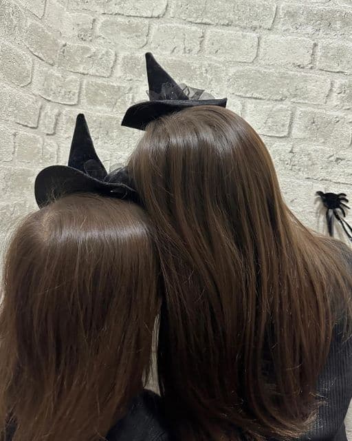 「可愛すぎる魔女達」丸高愛実、長女と次女が魔女に仮装した姿を公開してファンから反響続々！