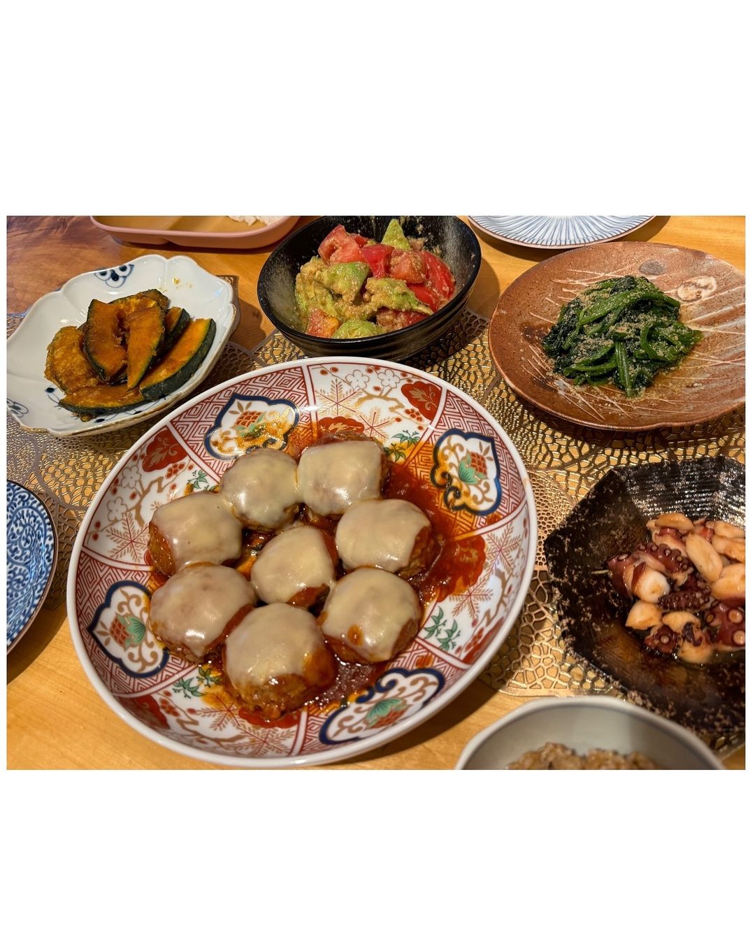 「食器まで可愛すぎる...！」近藤千尋が最新手料理公開！