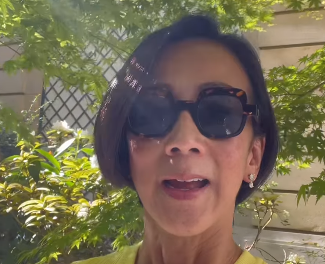 中村江里子、パリの街角から動画投稿！爽やかイエローコーデが「素敵すぎる」と話題