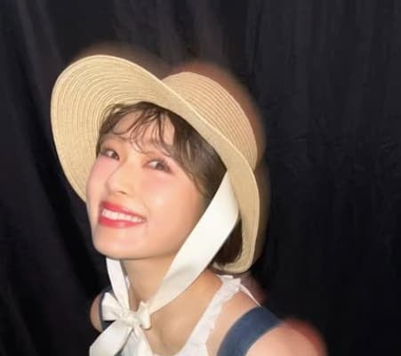 渋谷凪咲がSAPPORO COLLECTIONに参加したことを報告！元NMB 48メンバーとのショットも投稿