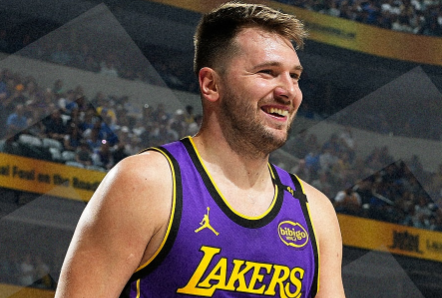 NBA 驚きの投稿にファン騒然！レイカーズが公開した“あの選手”の写真に注目集まる！