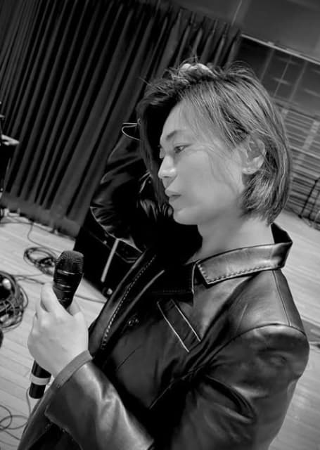 氷川きよしがリハーサルオフショットを公開！ツアー開催に向け意気込みを語る