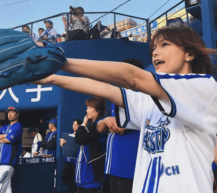 「26年ぶりの優勝に大手」相川七瀬、ハマスタで熱烈なエールを届ける姿が話題に「今日も勝った！」