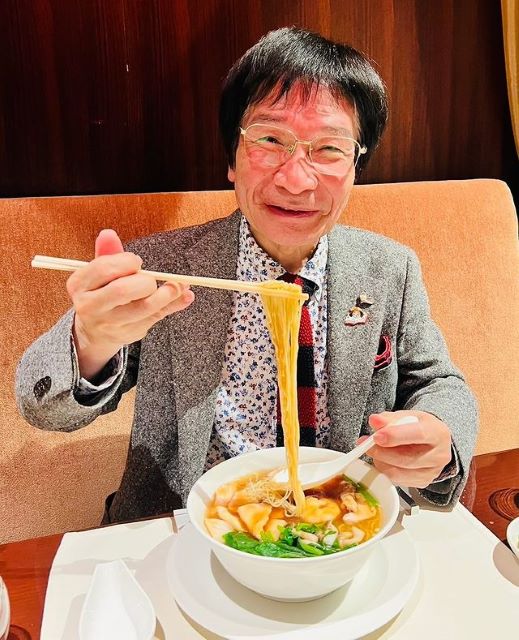 "麺類大好き"教育評論家・尾木ママ、五目つゆそばにご満悦の素敵すぎる表情が話題！