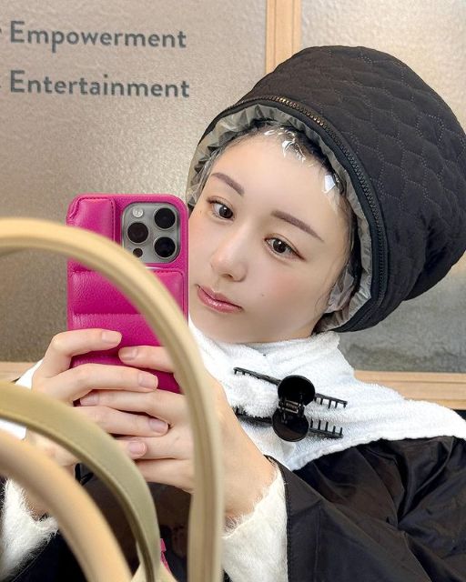 グラドル社長・くりえみ「髪も顔も体もメンテナンス」中の童顔自撮りショットが可愛すぎてファンメロメロ⁉