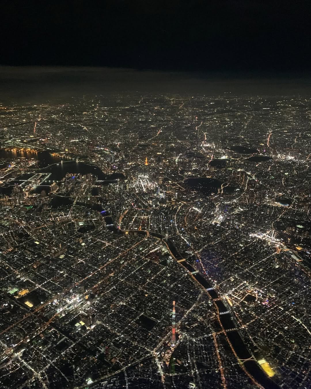 「宝石をばらまいたような美しさ」山口智充、東京夜景に感動！