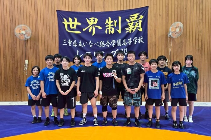 五輪メダリストの技術を知れるチャンス！！高谷大地が高校生に教えるレスリングのいろは。