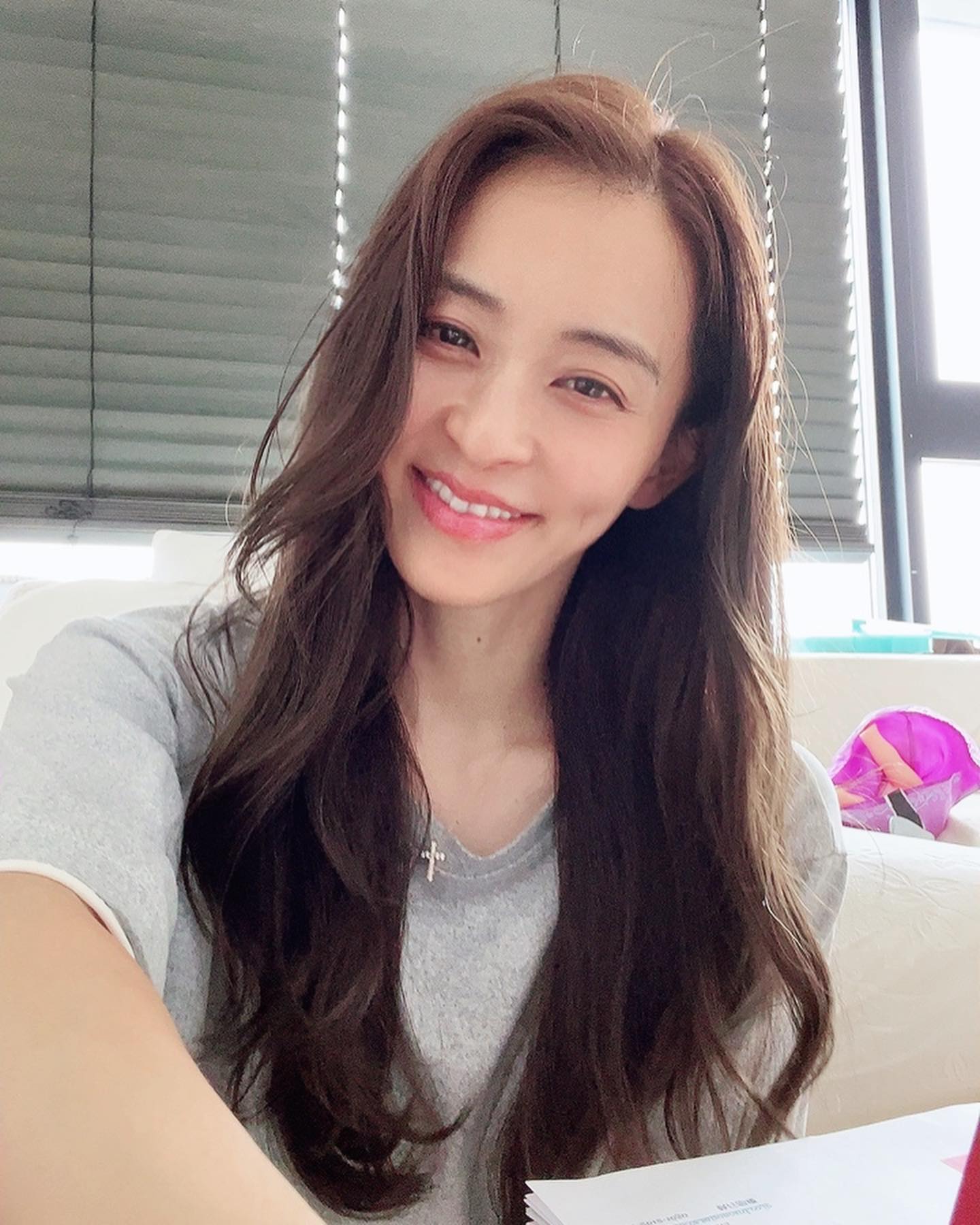 田中理恵さんの自己流ヘアセットが美しすぎると話題に✨「シャンプーのCMとか似合いそう‼️🤣」